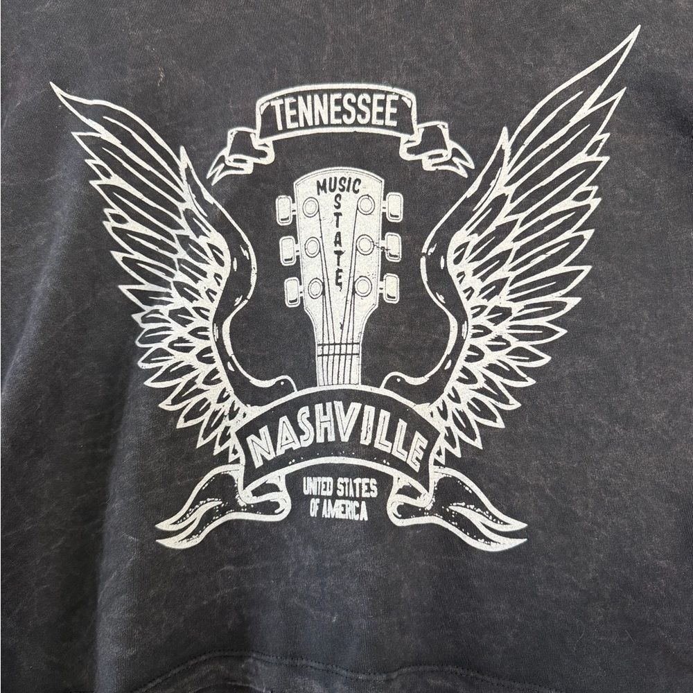 Nashville Graphic Black Crop Top - Picture 2 of 9